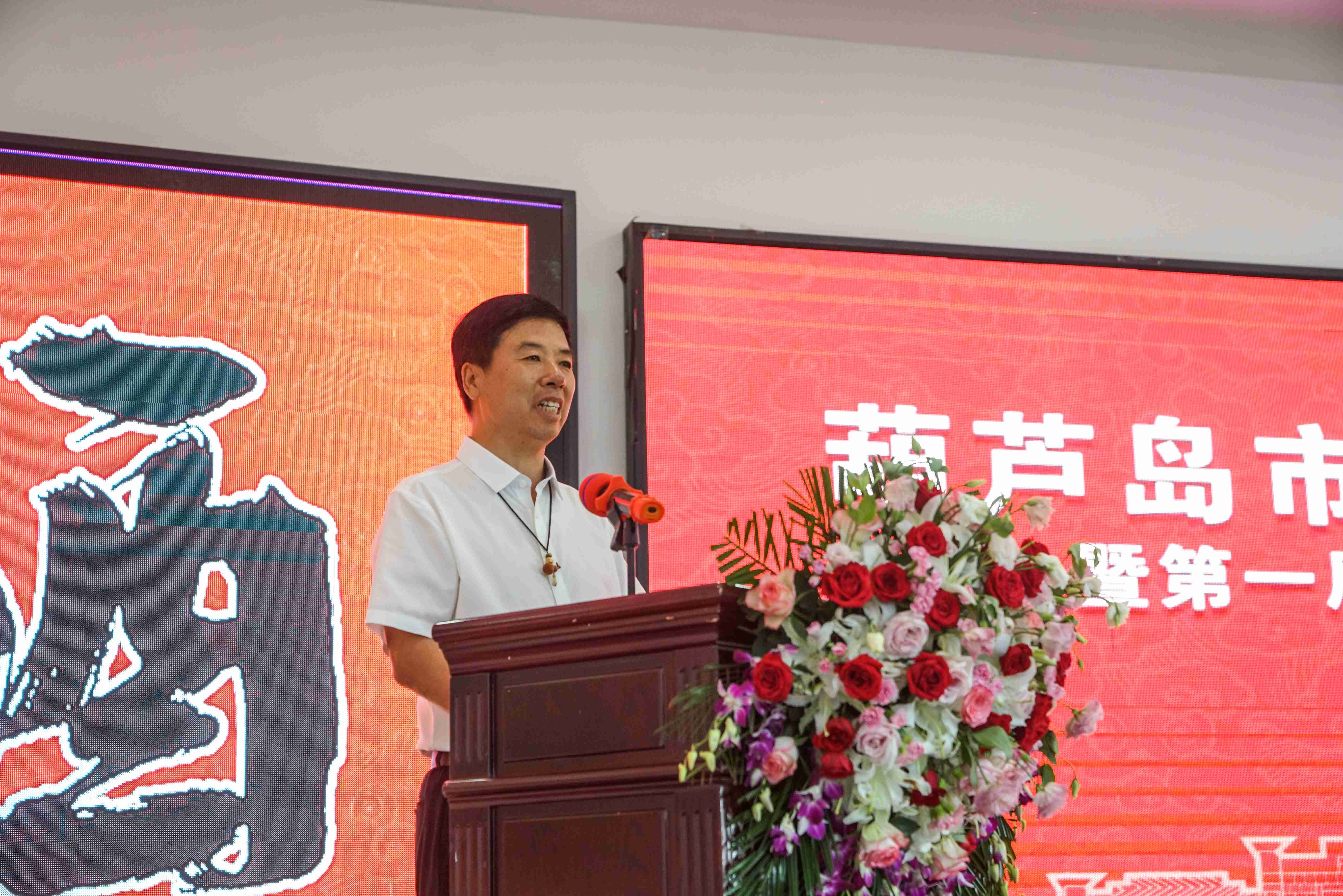 市酒业协会名望会长王国林致辞。.jpg